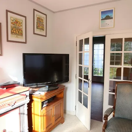 בית נופש Maison Blanzay